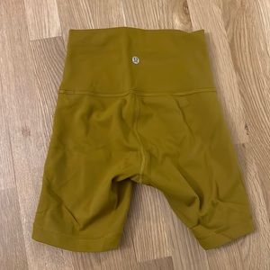 Lululemon wunder under shorts